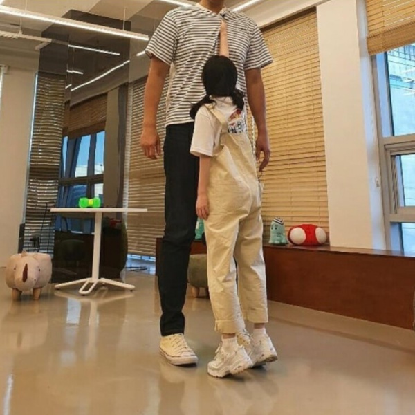 [유머] 합성 아닌데 합성같은 하승진 짤 -  와이드섬